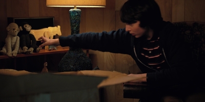 Stranger_Things_S02E01_mp42033.jpg