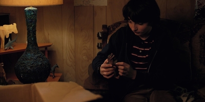 Stranger_Things_S02E01_mp42048.jpg
