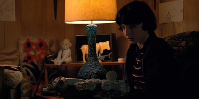 Stranger_Things_S02E01_mp42058.jpg