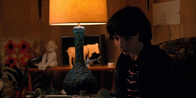 Stranger_Things_S02E01_mp42065.jpg