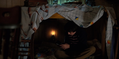 Stranger_Things_S02E01_mp42073.jpg