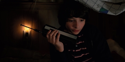 Stranger_Things_S02E01_mp42103.jpg