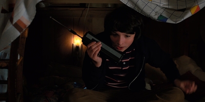 Stranger_Things_S02E01_mp42118.jpg