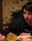 Stranger_Things_S02E01_mp41844.jpg