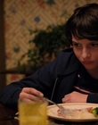 Stranger_Things_S02E01_mp41853.jpg