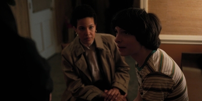 Stranger_Things_S02E02_mp42936.jpg