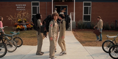 Stranger_Things_S02E02_mp43390.jpg