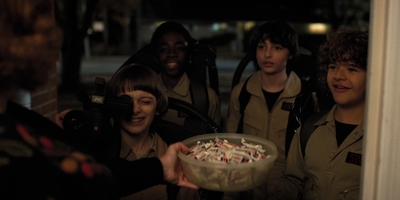 Stranger_Things_S02E02_mp44734.jpg