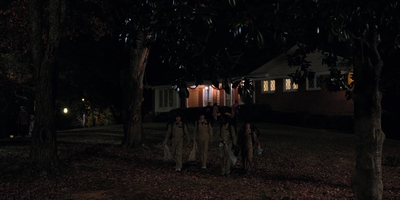 Stranger_Things_S02E02_mp44745.jpg