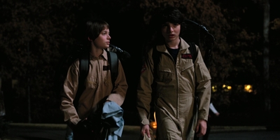 Stranger_Things_S02E02_mp45024.jpg