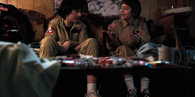 Stranger_Things_S02E02_mp45340.jpg