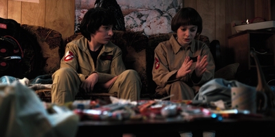 Stranger_Things_S02E02_mp45342.jpg