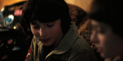 Stranger_Things_S02E02_mp45421.jpg