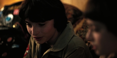 Stranger_Things_S02E02_mp45422.jpg