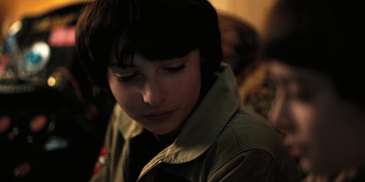 Stranger_Things_S02E02_mp45436.jpg