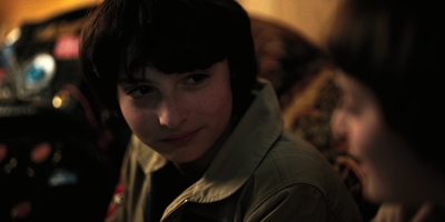 Stranger_Things_S02E02_mp45443.jpg