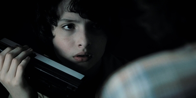 Stranger_Things_S02E02_mp45721.jpg