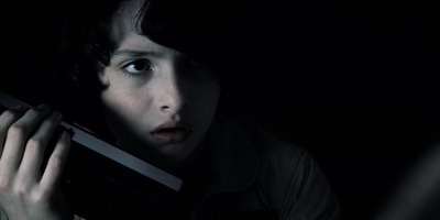 Stranger_Things_S02E02_mp45725.jpg