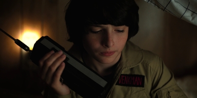 Stranger_Things_S02E02_mp45741.jpg