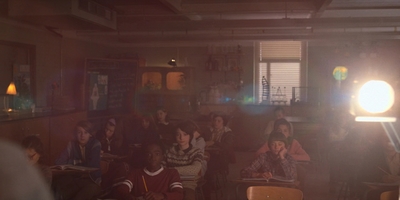 Stranger_Things_S02E03_mp46491.jpg