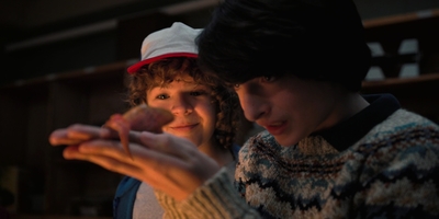 Stranger_Things_S02E03_mp47086.jpg