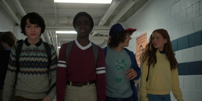 Stranger_Things_S02E03_mp47175.jpg