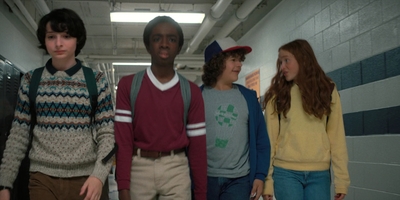 Stranger_Things_S02E03_mp47176.jpg