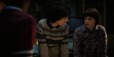 Stranger_Things_S02E03_mp47907.jpg