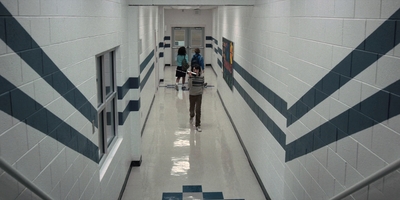 Stranger_Things_S02E03_mp48190.jpg