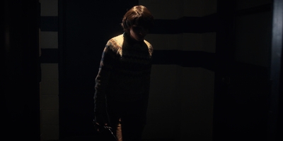 Stranger_Things_S02E03_mp48252.jpg