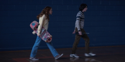 Stranger_Things_S02E03_mp48296.jpg