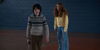 Stranger_Things_S02E03_mp48320.jpg