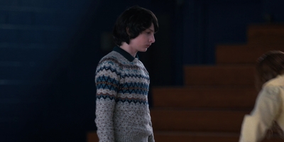Stranger_Things_S02E03_mp48326.jpg