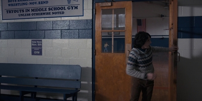 Stranger_Things_S02E03_mp48393.jpg