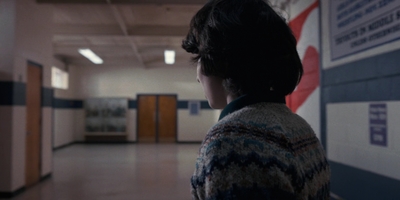 Stranger_Things_S02E03_mp48396.jpg