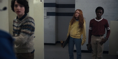 Stranger_Things_S02E03_mp48563.jpg