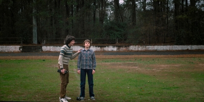 Stranger_Things_S02E04_mp40035.jpg