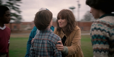 Stranger_Things_S02E04_mp40043.jpg