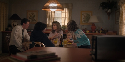 Stranger_Things_S02E04_mp40565.jpg