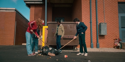 Stranger_Things_S02E04_mp40773.jpg