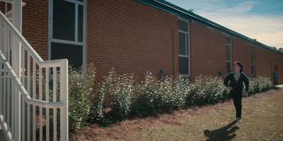 Stranger_Things_S02E04_mp41329.jpg