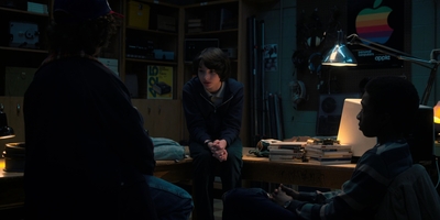 Stranger_Things_S02E04_mp41351.jpg