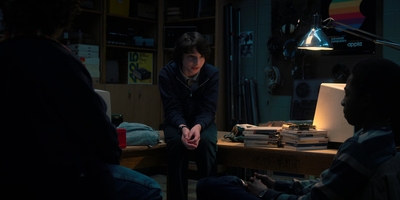 Stranger_Things_S02E04_mp41365.jpg