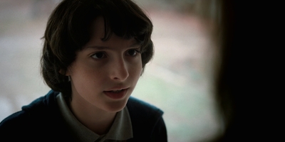 Stranger_Things_S02E04_mp42257.jpg