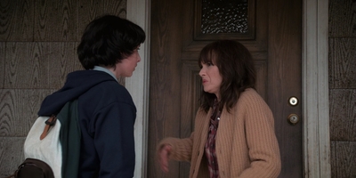 Stranger_Things_S02E04_mp42262.jpg