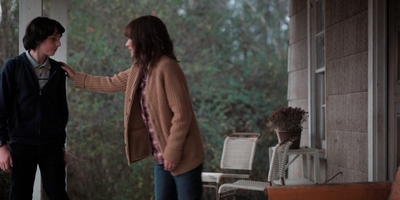 Stranger_Things_S02E04_mp42265.jpg
