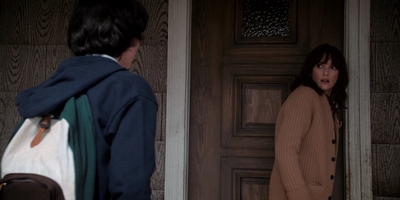 Stranger_Things_S02E04_mp42271.jpg