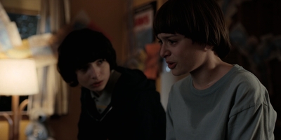 Stranger_Things_S02E05_mp42653.jpg
