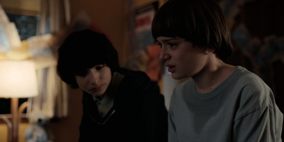 Stranger_Things_S02E05_mp42655.jpg