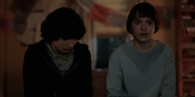 Stranger_Things_S02E05_mp42662.jpg